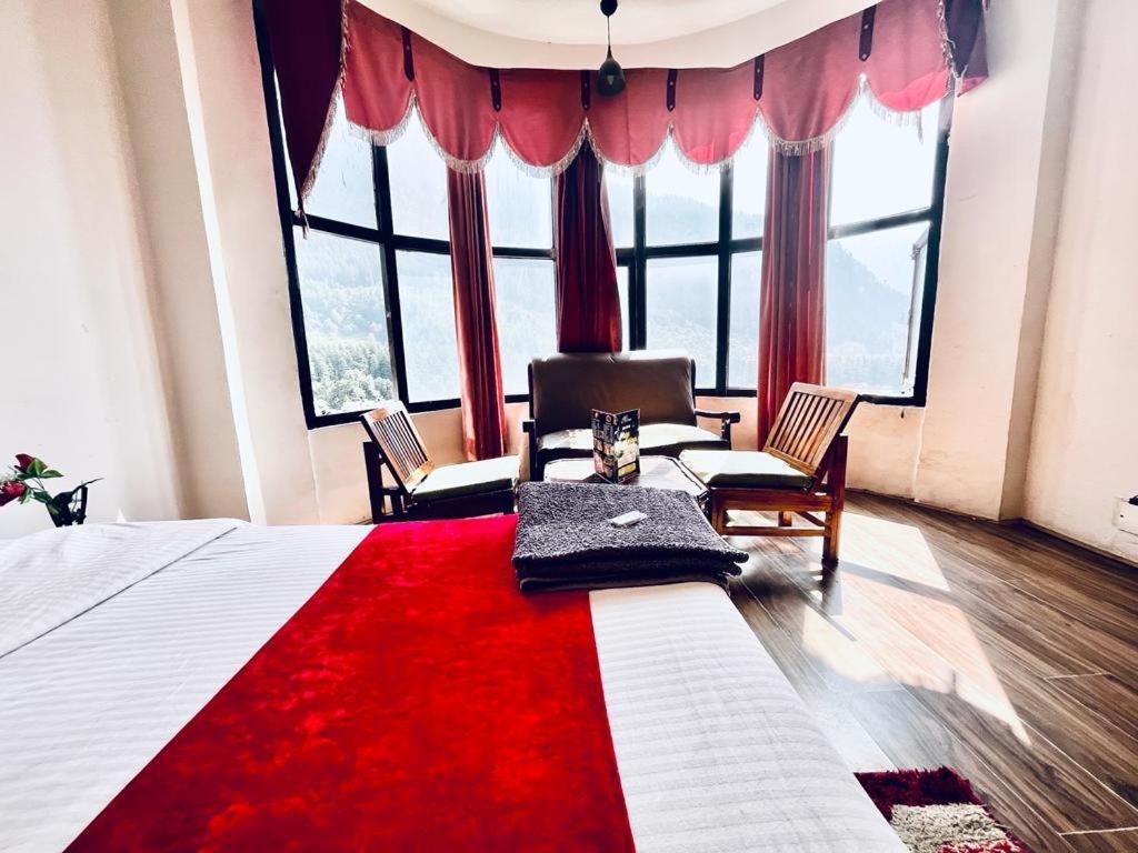 Hotel In Manali With Mountain View Near Mall Road Екстер'єр фото